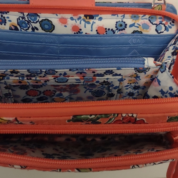 Vera Bradley New never used multi-section shoulder strap clutch. - Picture 5 of 10